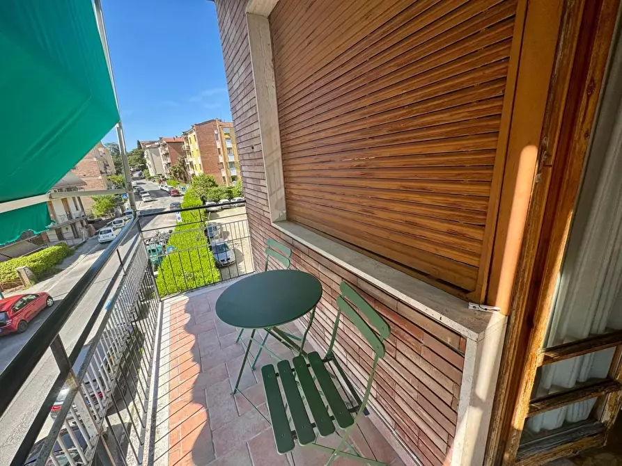 Immagine 6 di Appartamento in vendita  a Siena