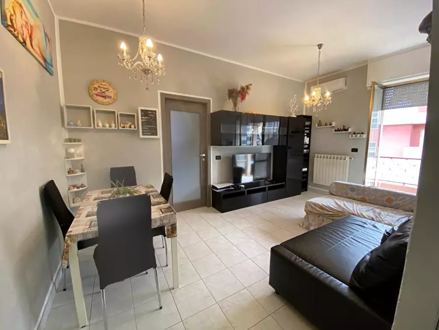 Immagine 4 di Appartamento in affitto  a Carrara