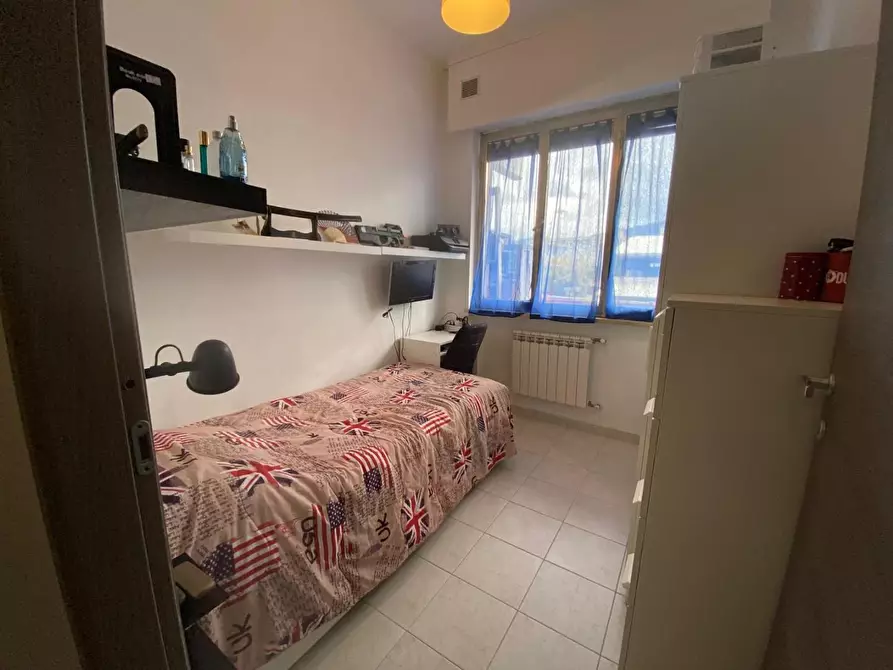 Immagine 7 di Appartamento in affitto  a Carrara