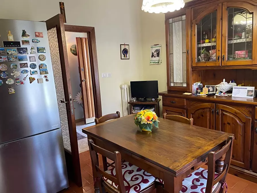 Immagine 3 di Appartamento in vendita  a Siena