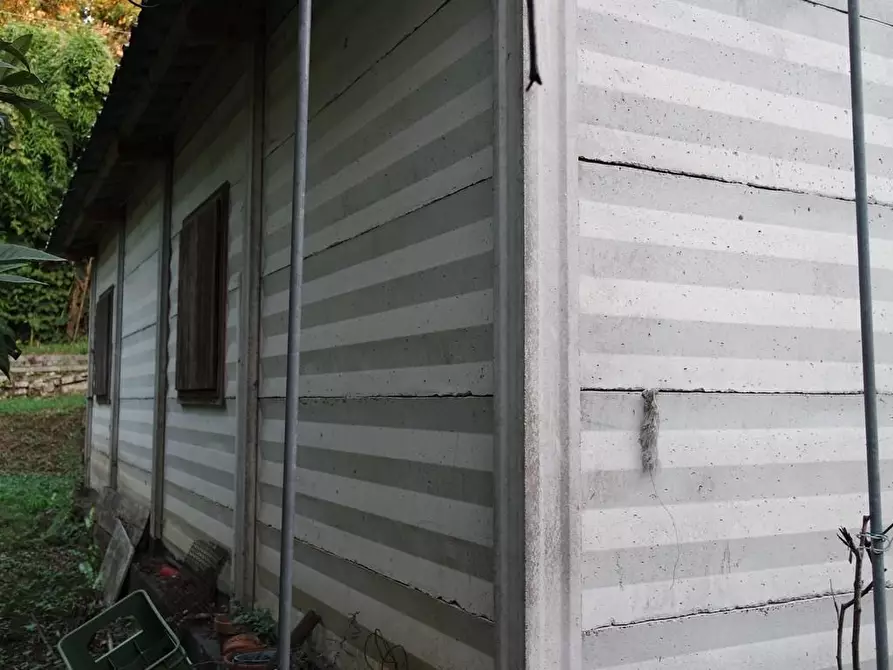 Immagine 4 di Casa indipendente in vendita  a Carrara