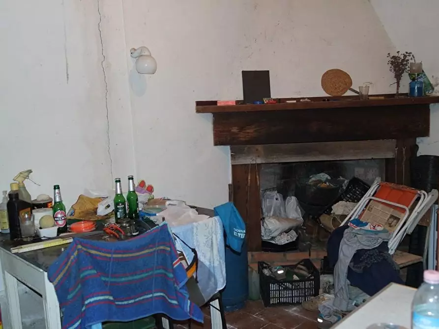 Immagine 17 di Casa indipendente in vendita  a Carrara