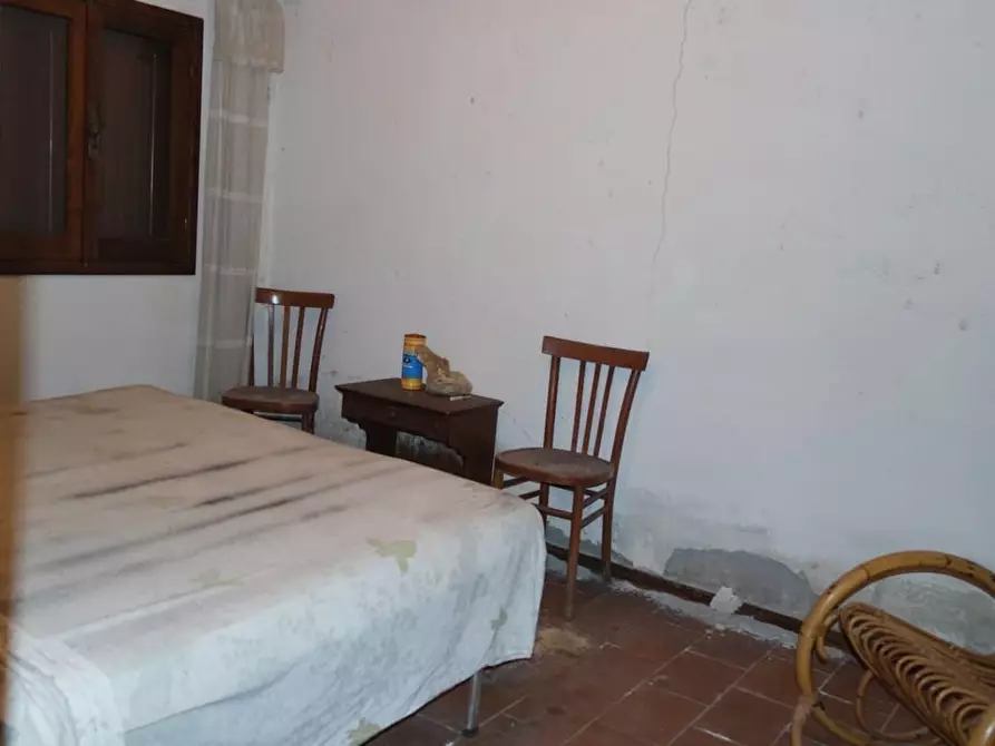 Immagine 19 di Casa indipendente in vendita  a Carrara