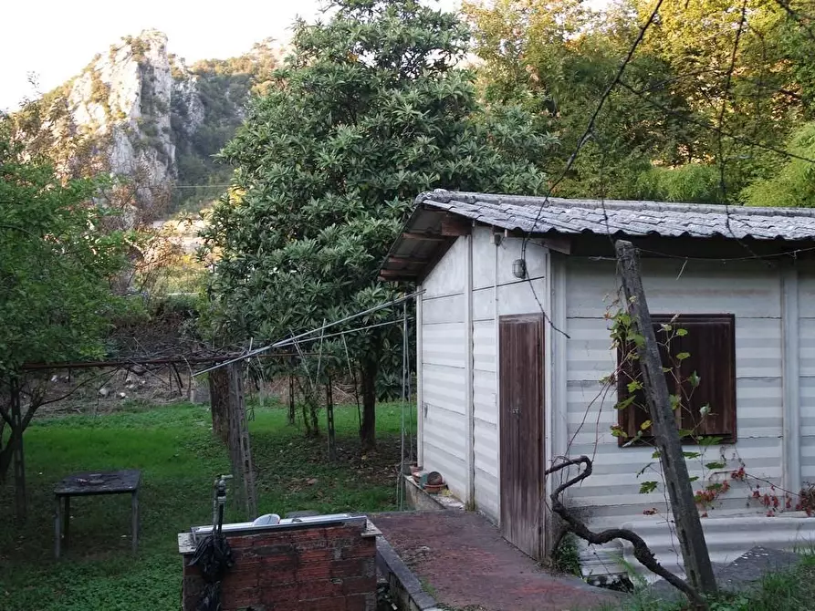 Immagine 11 di Casa indipendente in vendita  a Carrara