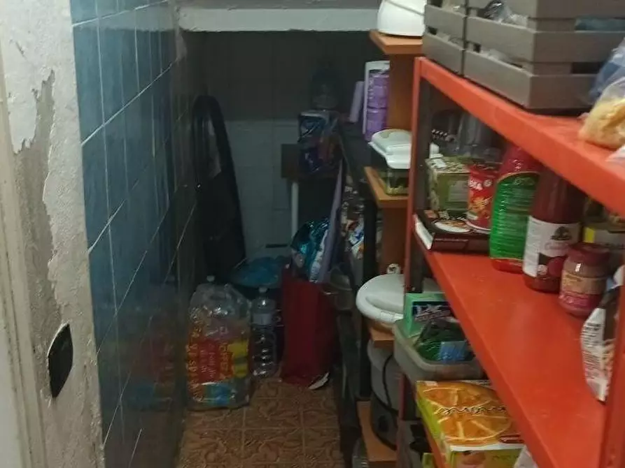 Immagine 10 di Casa indipendente in vendita  a Ortonovo