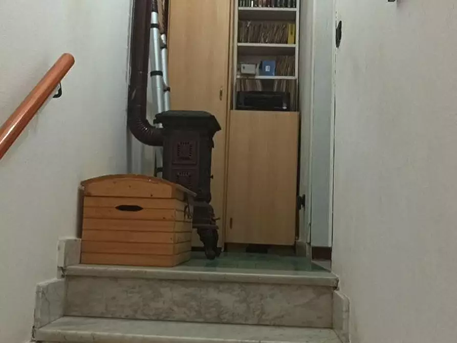 Immagine 12 di Casa indipendente in vendita  a Ortonovo