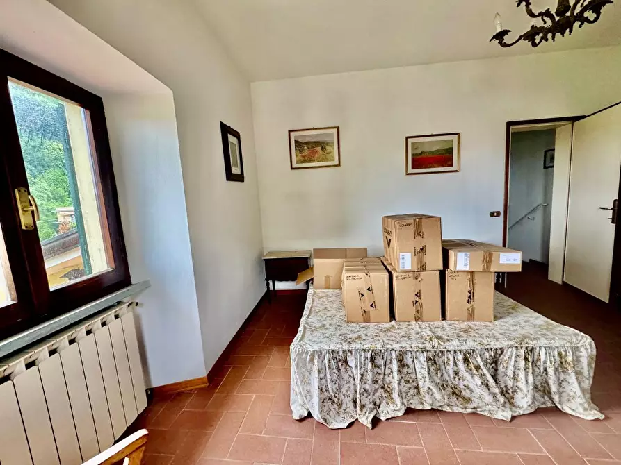Immagine 22 di Casa bifamiliare in vendita  a Montignoso