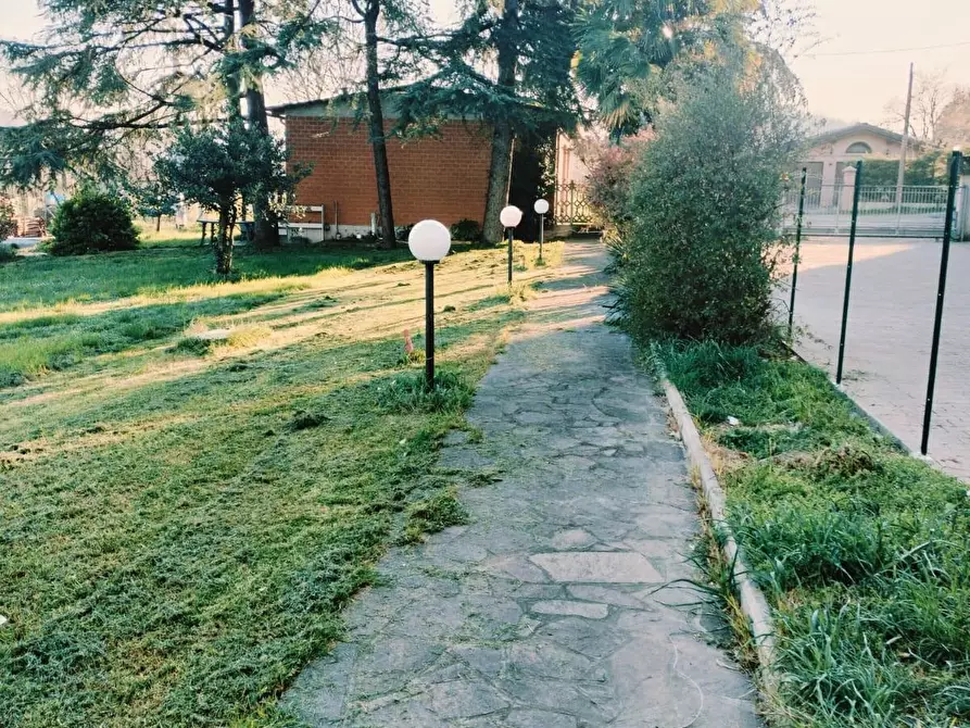 Immagine 26 di Appartamento in vendita  a Quattro Castella