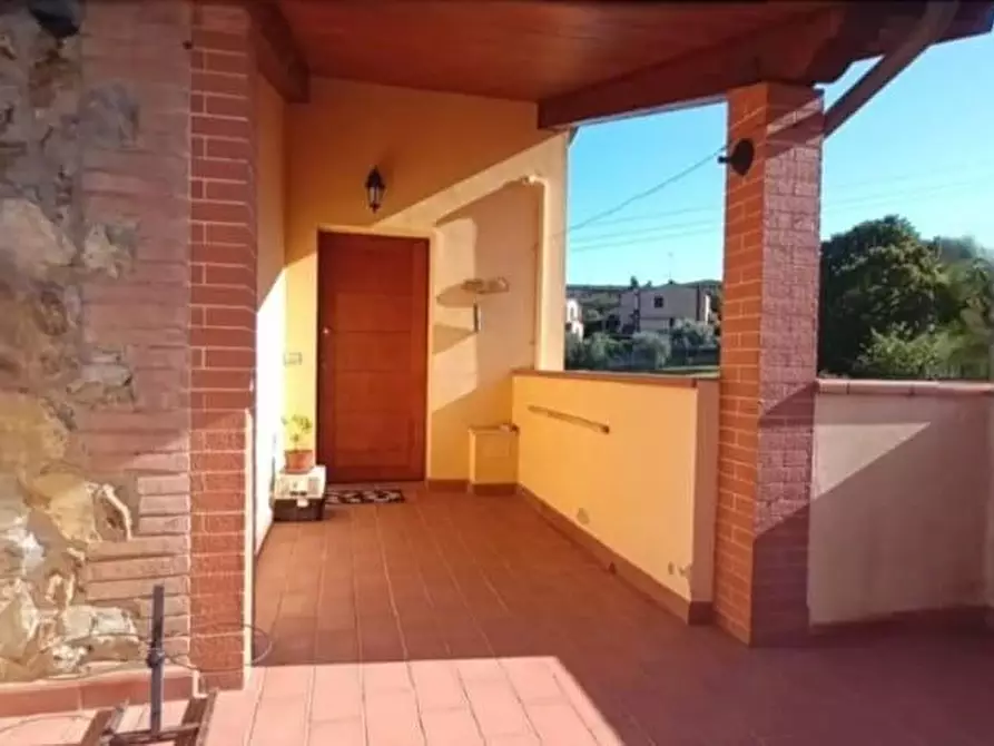 Immagine 3 di Appartamento in vendita  a Murlo