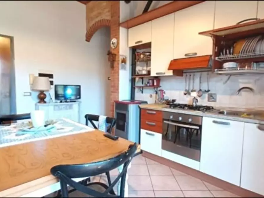 Immagine 2 di Appartamento in vendita  a Murlo