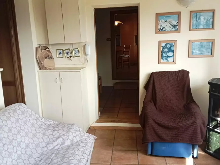 Immagine 11 di Casa semindipendente in vendita  a Podenzana