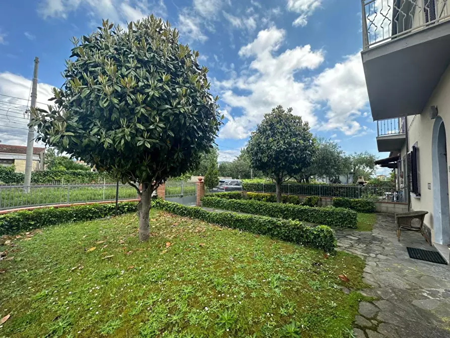 Immagine 8 di Appartamento in vendita  a Cascina