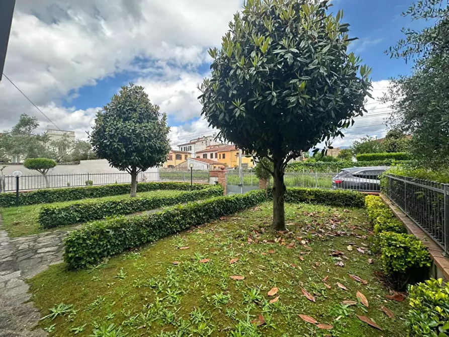 Immagine 10 di Appartamento in vendita  a Cascina