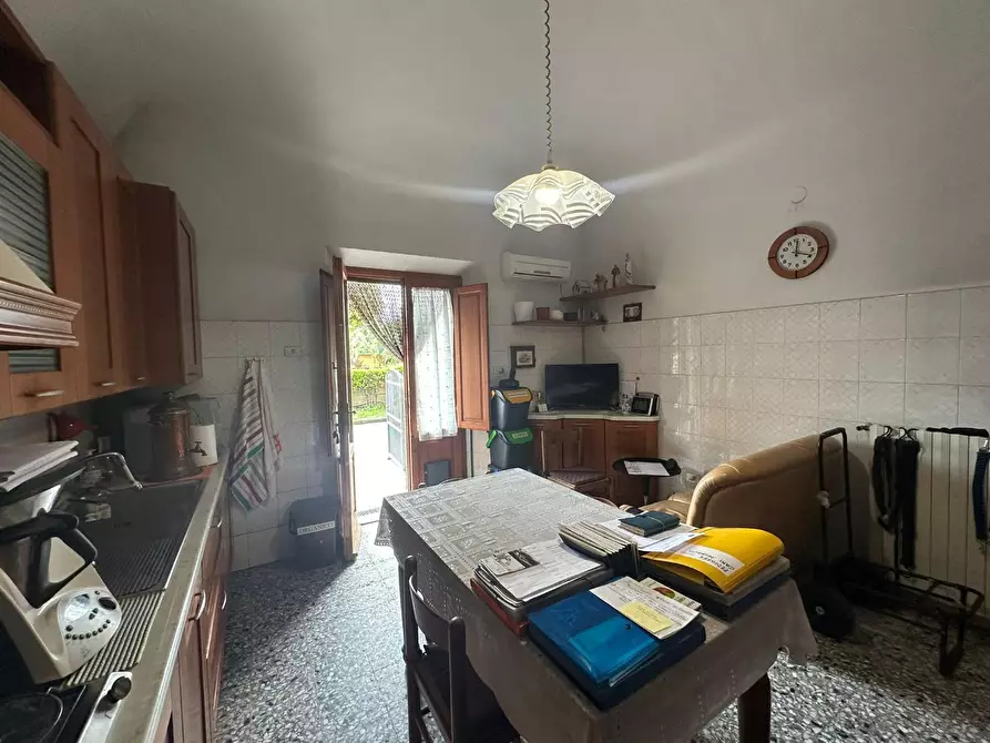 Immagine 16 di Appartamento in vendita  a Cascina