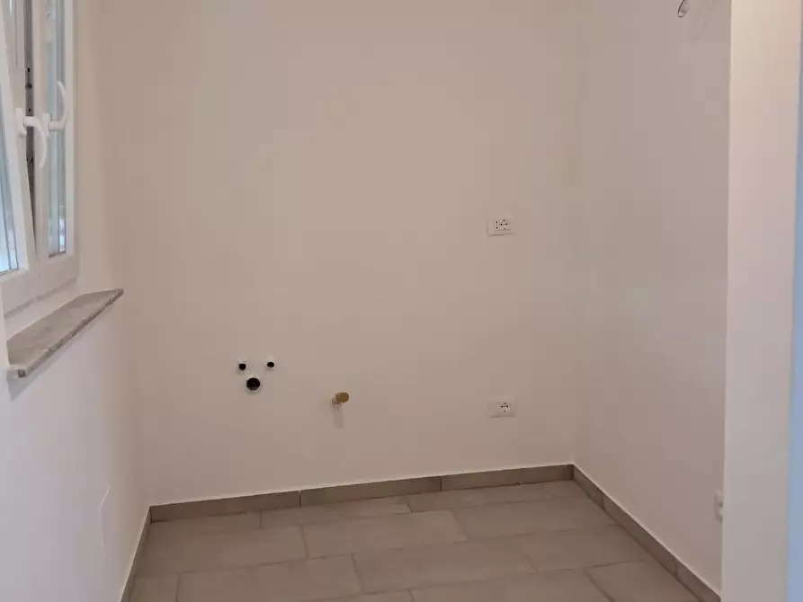 Immagine 11 di Appartamento in vendita  a Cascina