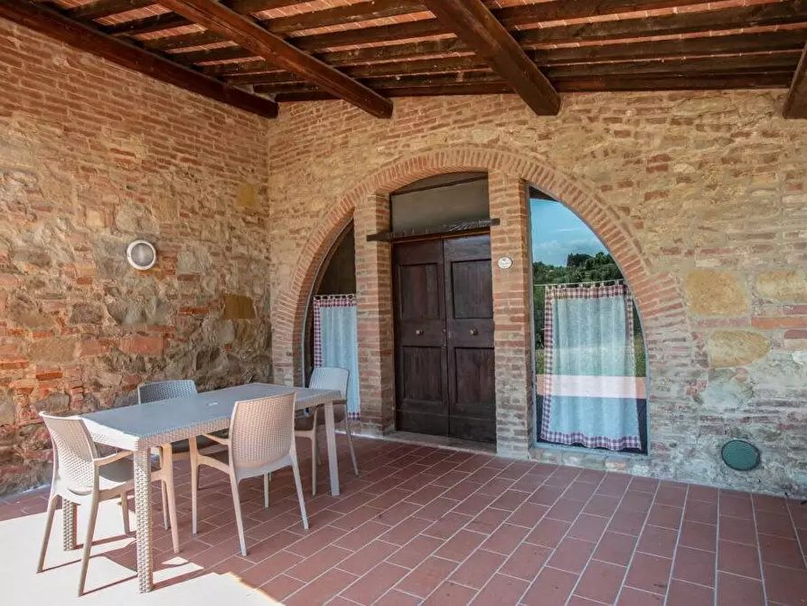 Immagine 36 di Agriturismo in vendita  a Palaia