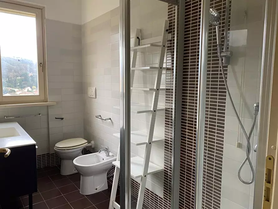 Immagine 17 di Appartamento in vendita  a Massarosa