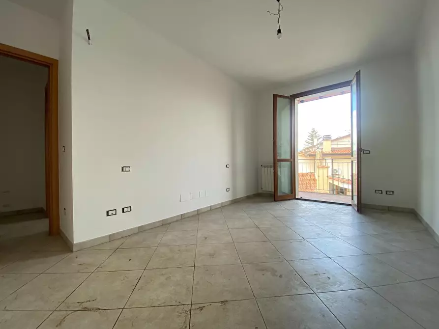 Immagine 14 di Appartamento in vendita  a Santa Maria A Monte