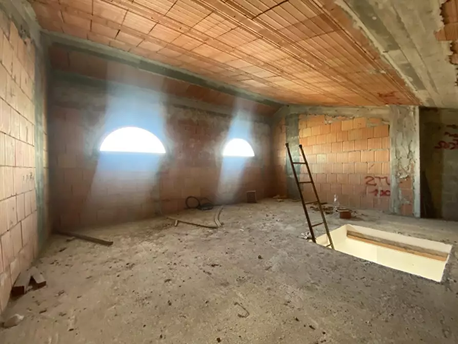 Immagine 7 di Appartamento in vendita  a Santa Maria A Monte