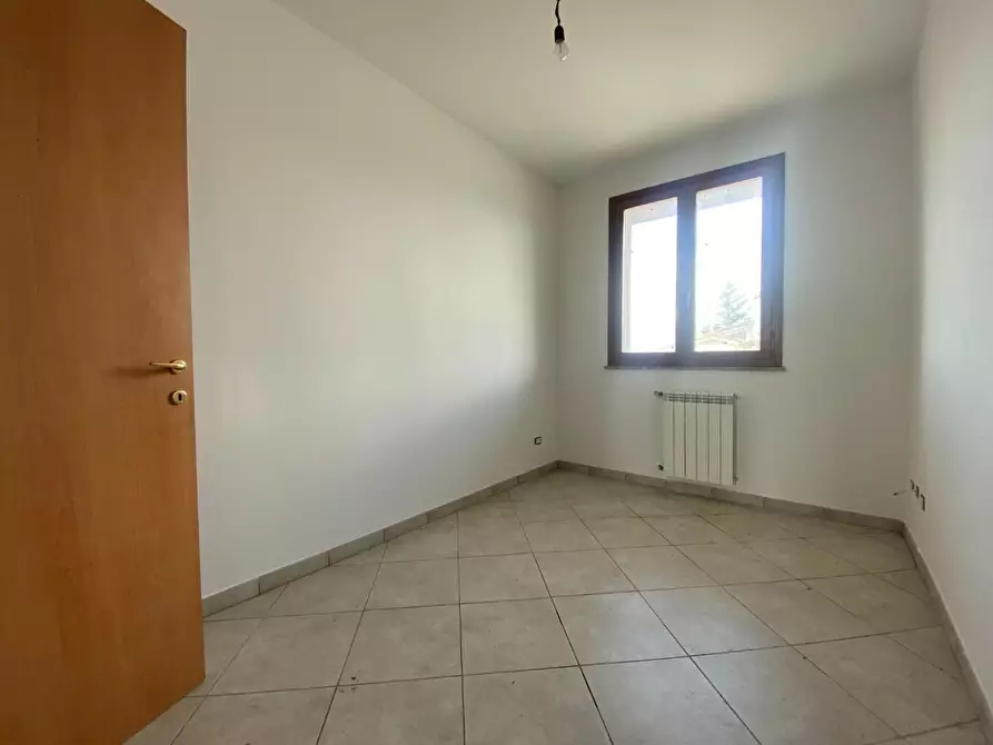 Immagine 12 di Appartamento in vendita  a Santa Maria A Monte