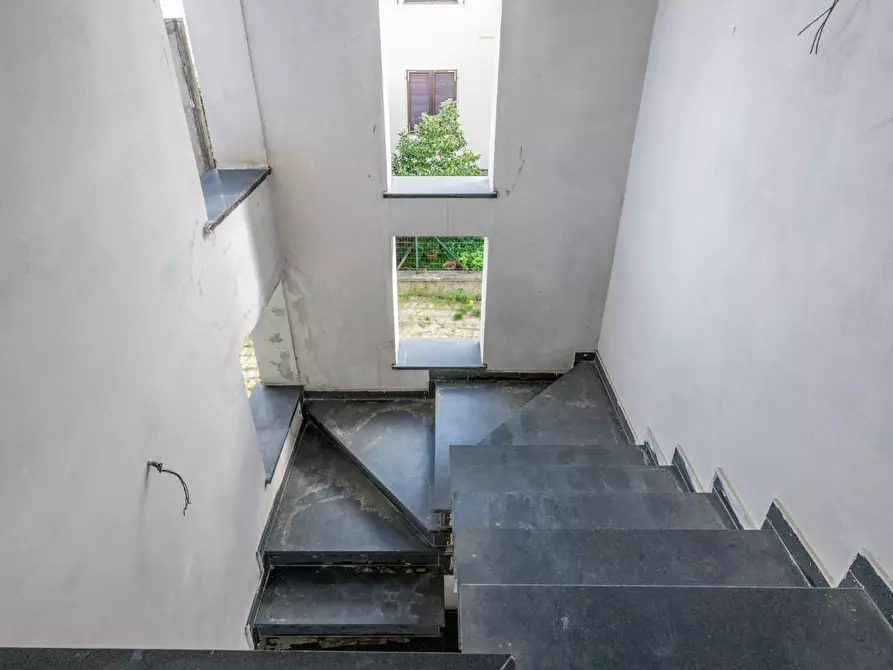 Immagine 18 di Villa in vendita  a San Giuliano Terme