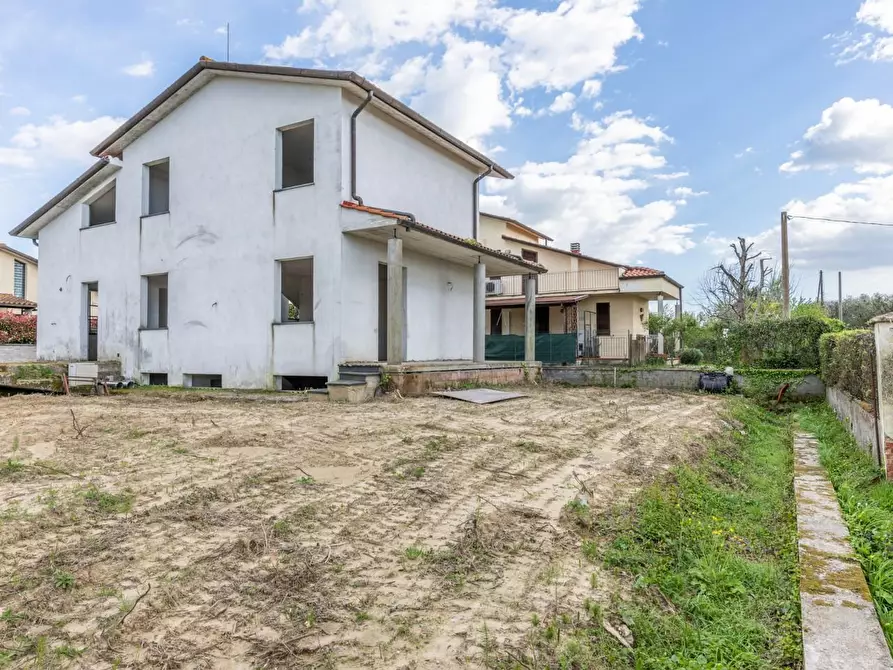 Immagine 30 di Villa in vendita  a San Giuliano Terme