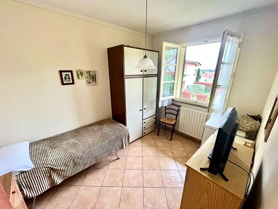 Immagine 9 di Appartamento in vendita  a Montopoli In Val D'arno