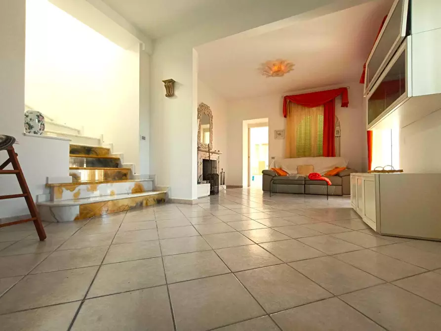 Immagine 21 di Casa indipendente in vendita  a Carrara