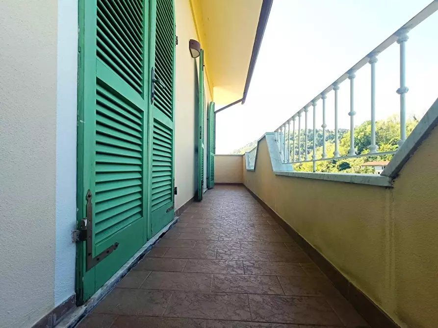 Immagine 33 di Casa indipendente in vendita  a Carrara