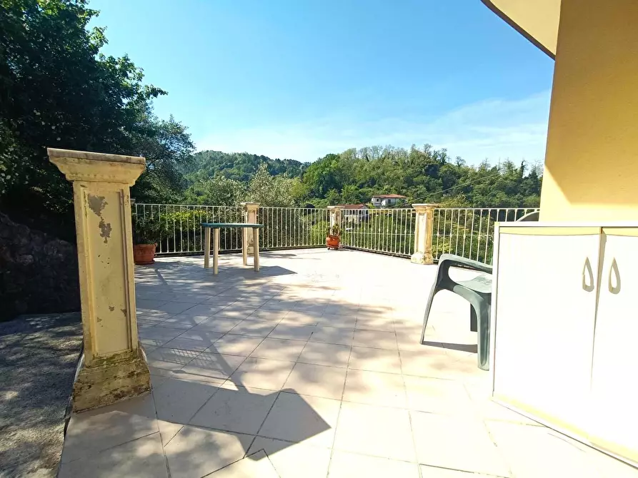 Immagine 5 di Casa indipendente in vendita  a Carrara