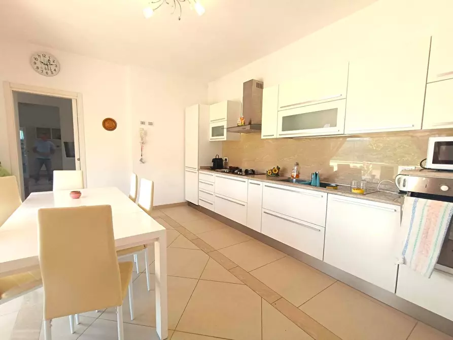 Immagine 18 di Casa indipendente in vendita  a Carrara