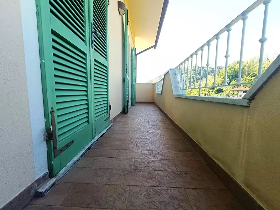 Immagine 32 di Casa indipendente in vendita  a Carrara