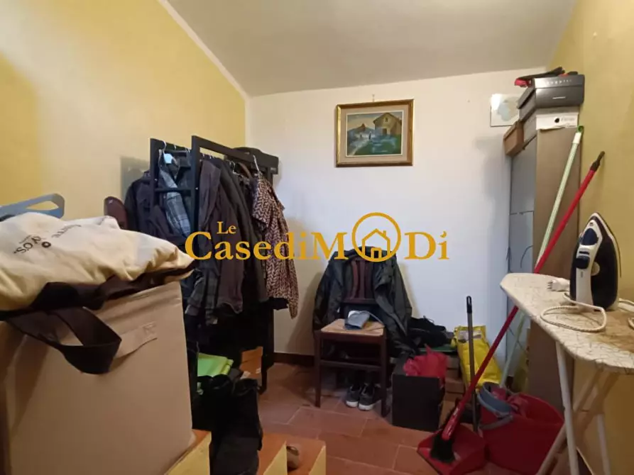 Immagine 16 di Appartamento in vendita  a Collesalvetti