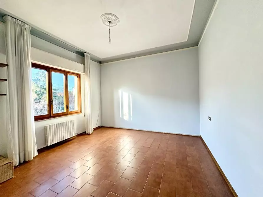 Immagine 29 di Villa in vendita  a Capannori