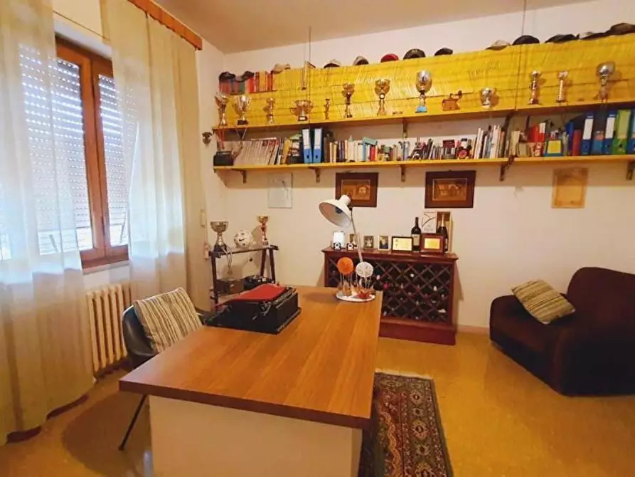 Immagine 13 di Villa in vendita  a Capannori