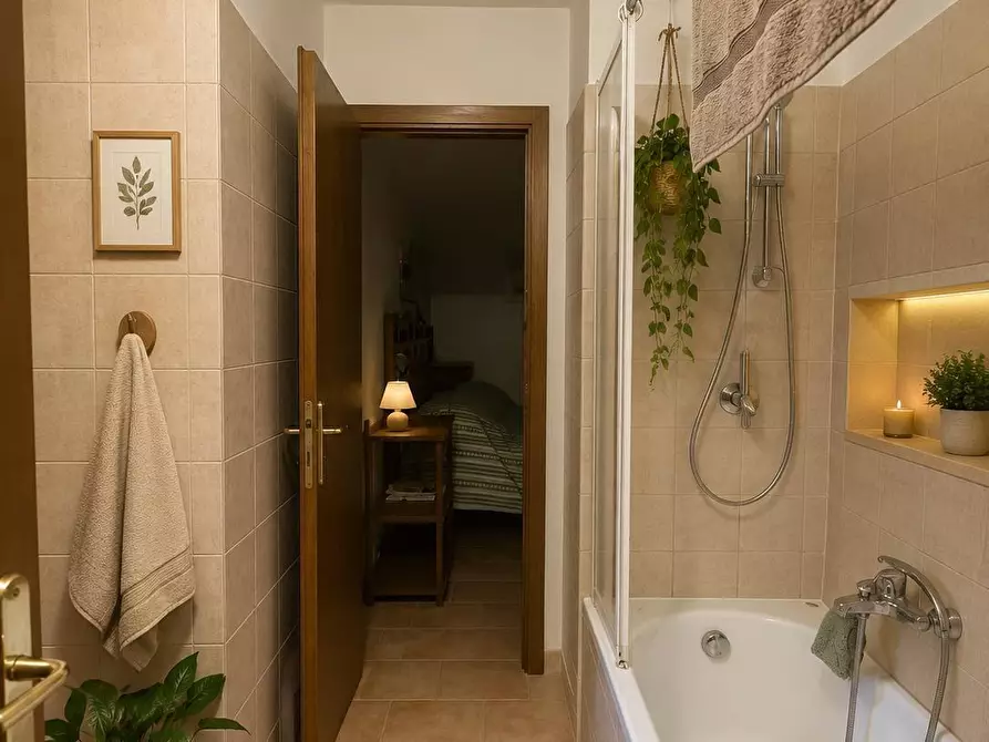 Immagine 13 di Appartamento in vendita  a Piombino