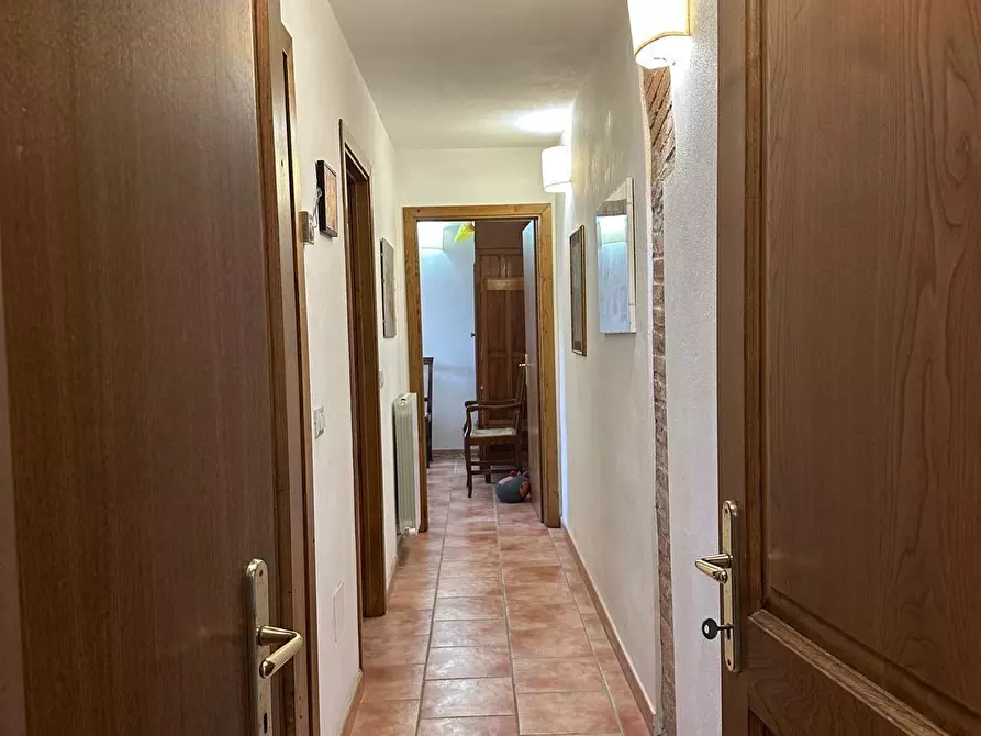 Immagine 2 di Appartamento in vendita  a Piombino