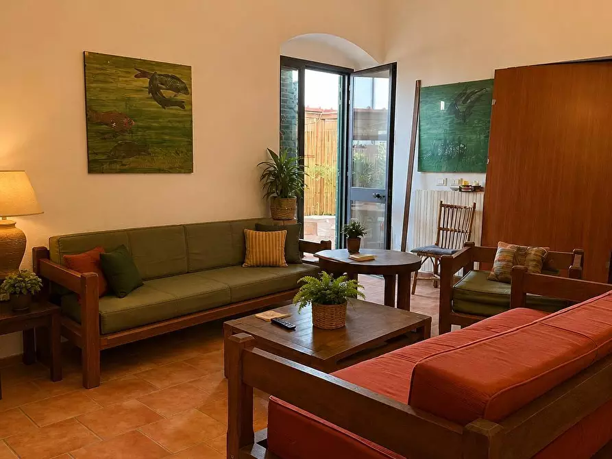 Immagine 2 di Appartamento in vendita  a Piombino