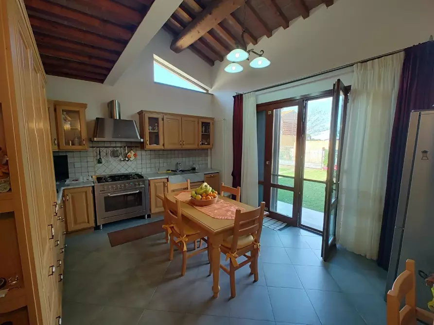 Immagine 12 di Casa indipendente in vendita  a Castelfranco Di Sotto