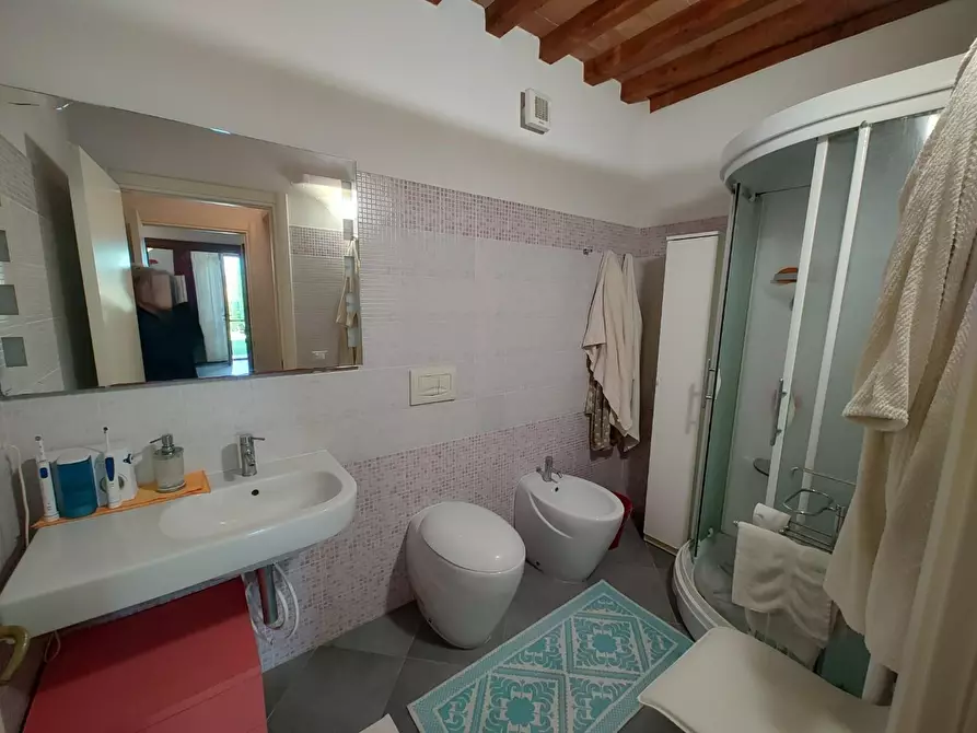 Immagine 15 di Casa indipendente in vendita  a Castelfranco Di Sotto