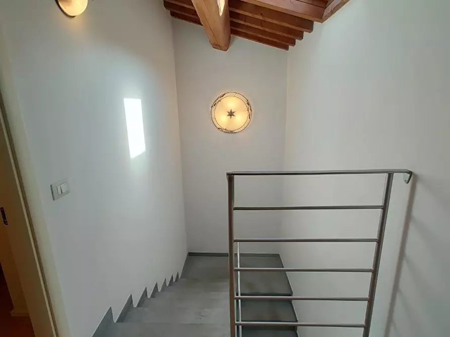 Immagine 19 di Casa indipendente in vendita  a Castelfranco Di Sotto