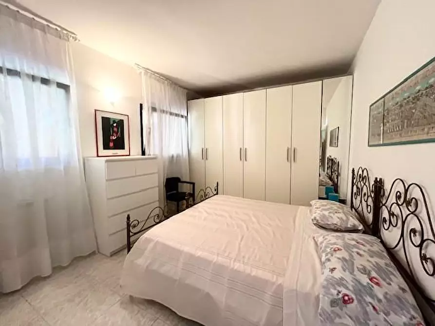 Immagine 14 di Appartamento in vendita  a Ameglia