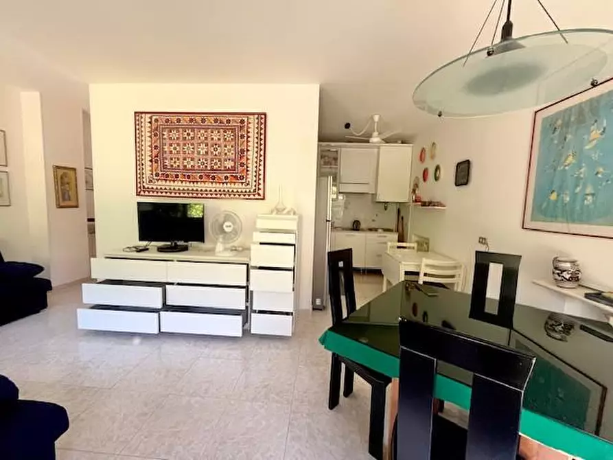 Immagine 10 di Appartamento in vendita  a Ameglia