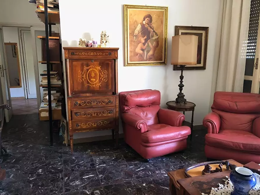 Immagine 1 di Appartamento in vendita  a Pontedera