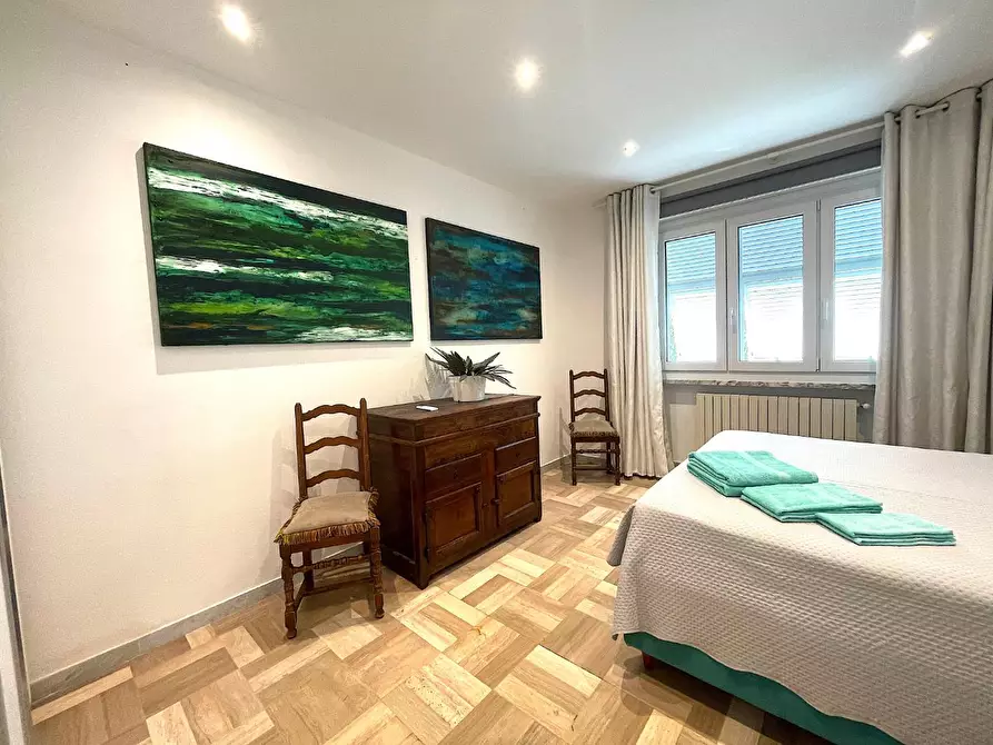 Immagine 19 di Appartamento in vendita  a Pietrasanta