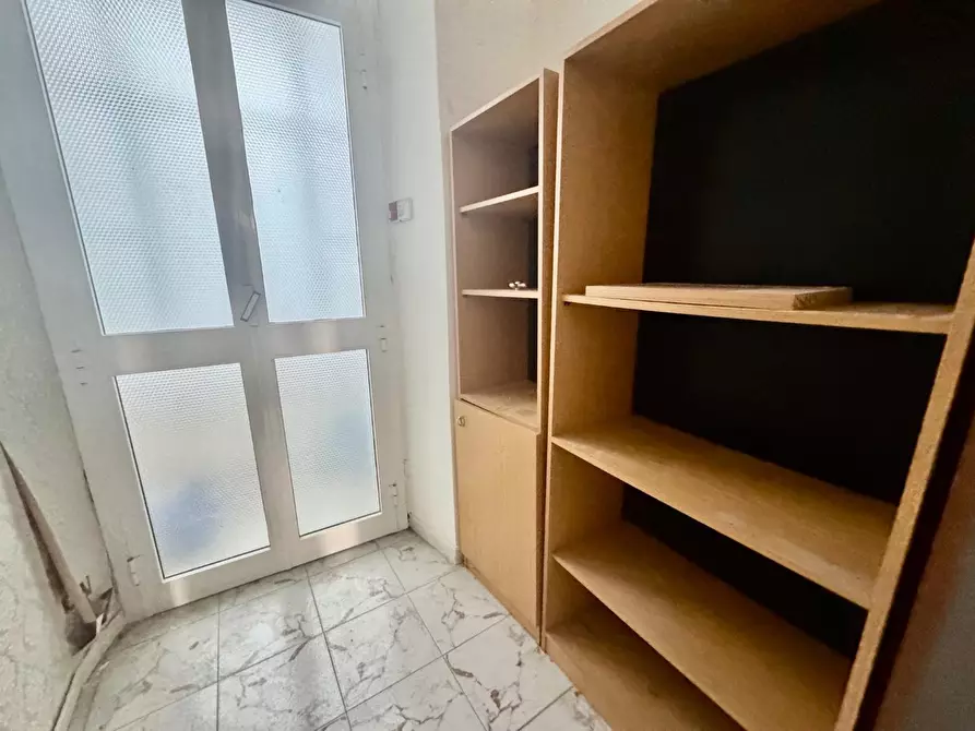 Immagine 8 di Appartamento in vendita  a Massa