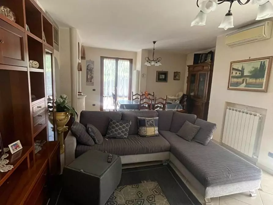 Immagine 2 di Casa bifamiliare in vendita  a Murlo