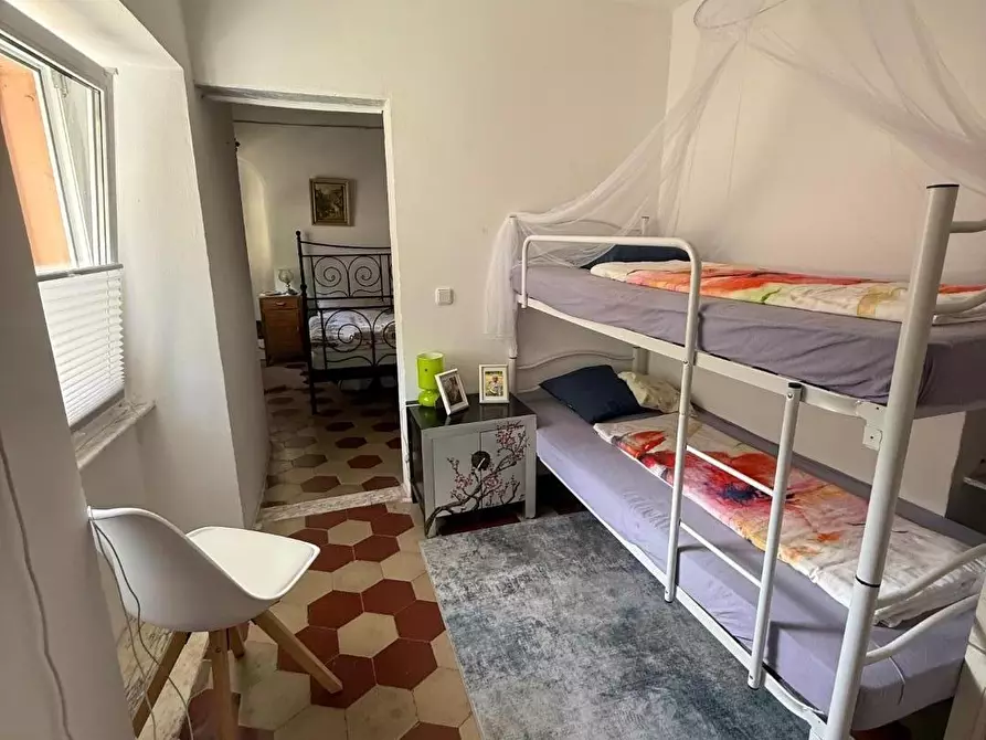 Immagine 12 di Villetta a schiera in vendita  a Massa