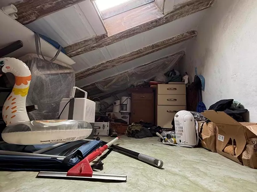 Immagine 17 di Villetta a schiera in vendita  a Massa