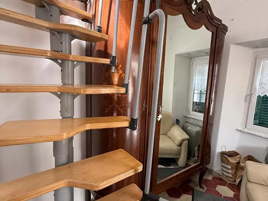 Immagine 18 di Villetta a schiera in vendita  a Massa